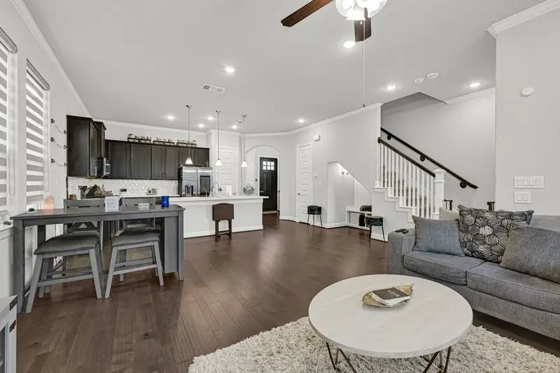 1913 Kirby Landing Drive, Houston, TX 77051 - Image #2