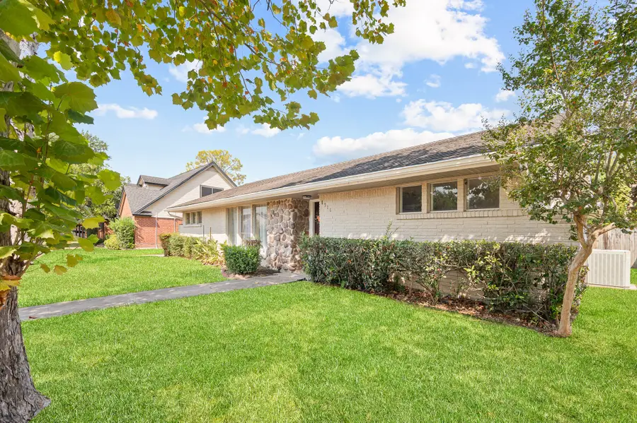 8314 Edgemoor Drive, Houston, TX 77036 - Image #3