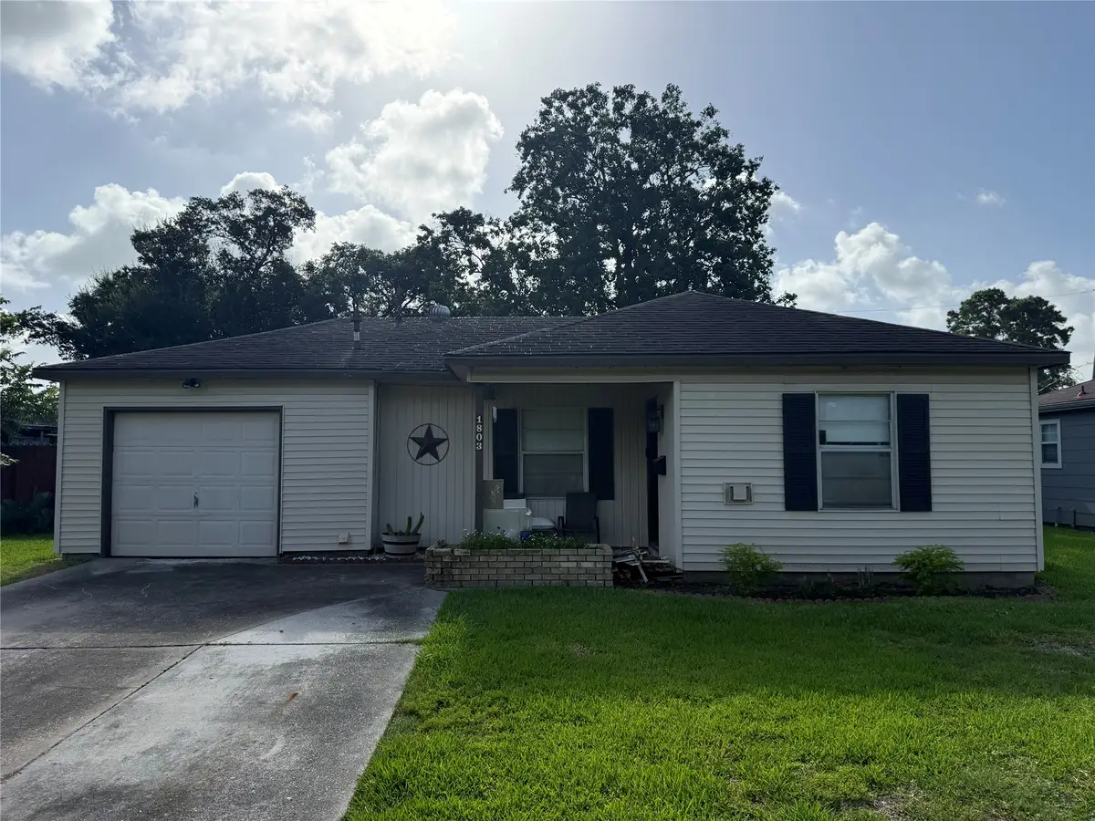 1803 Peachwood Drive, Pasadena, TX 77502 - #1