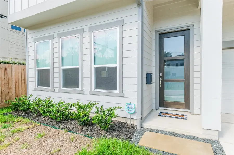 307 Parker Street, Houston, TX 77007 - Image #2