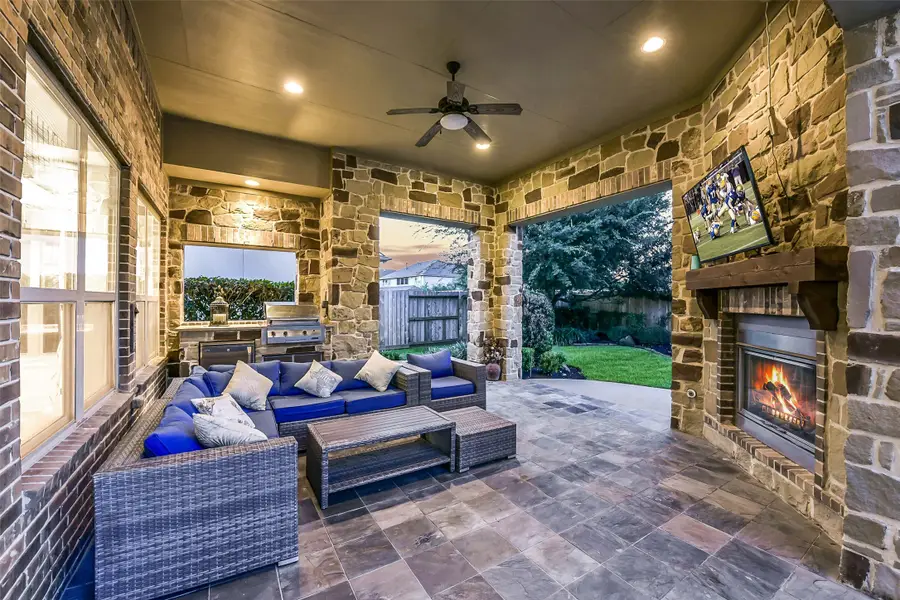 13902 Cole Point Drive, Humble, TX 77396 - Image #2