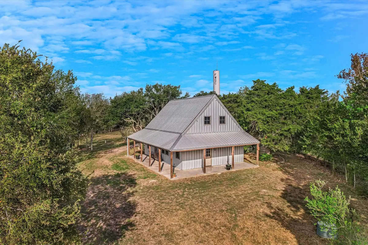 3175 SW Creamer Creek Road Sw, La Grange, TX 78945 - #1
