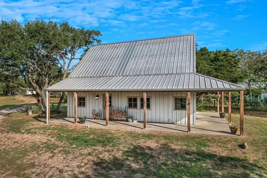 3175 SW Creamer Creek Road Sw, La Grange, TX 78945 - #3