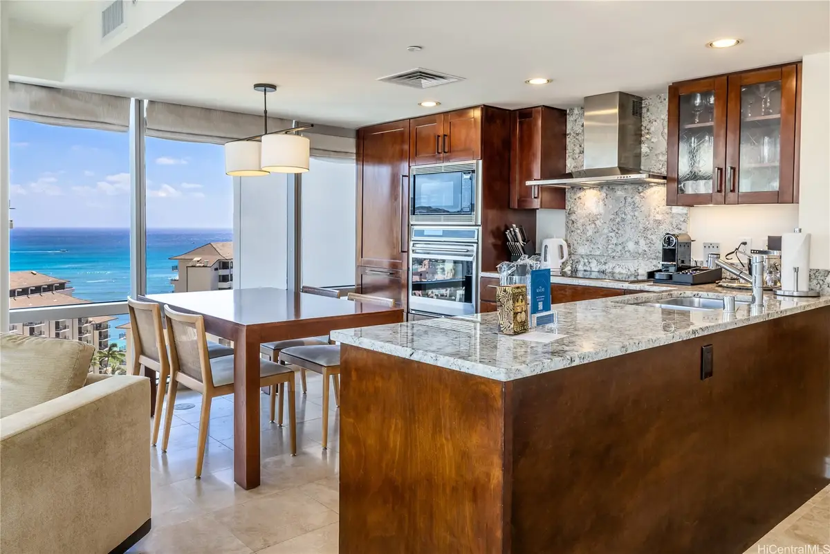 223 Saratoga Road #2002, Honolulu, HI 96815 - Image #1