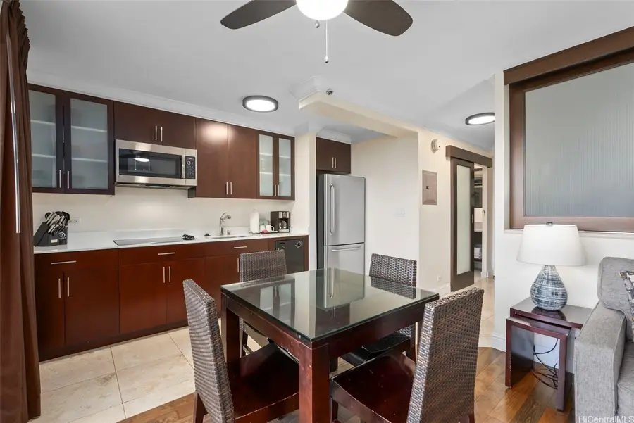 255 Beach Walk #23, Honolulu, HI 96815 - Image #2