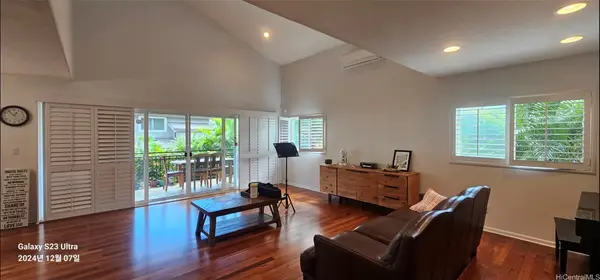 1911 Makiki Streets, Honolulu, HI 96822