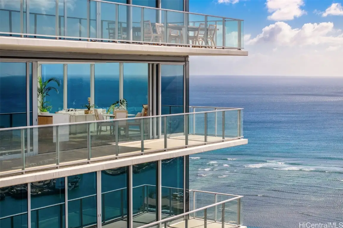 1118 Ala Moana Boulevard #3001, Honolulu, HI 96814 - Image #1