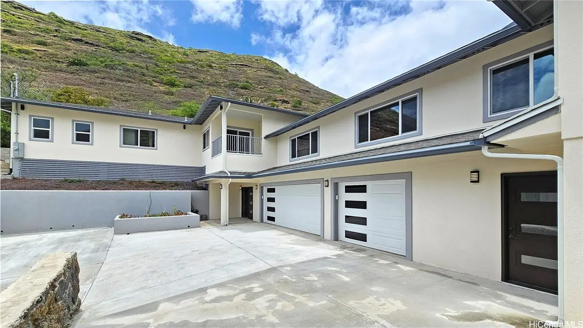 466 Lani Street, Honolulu, HI 96821 - Image #1