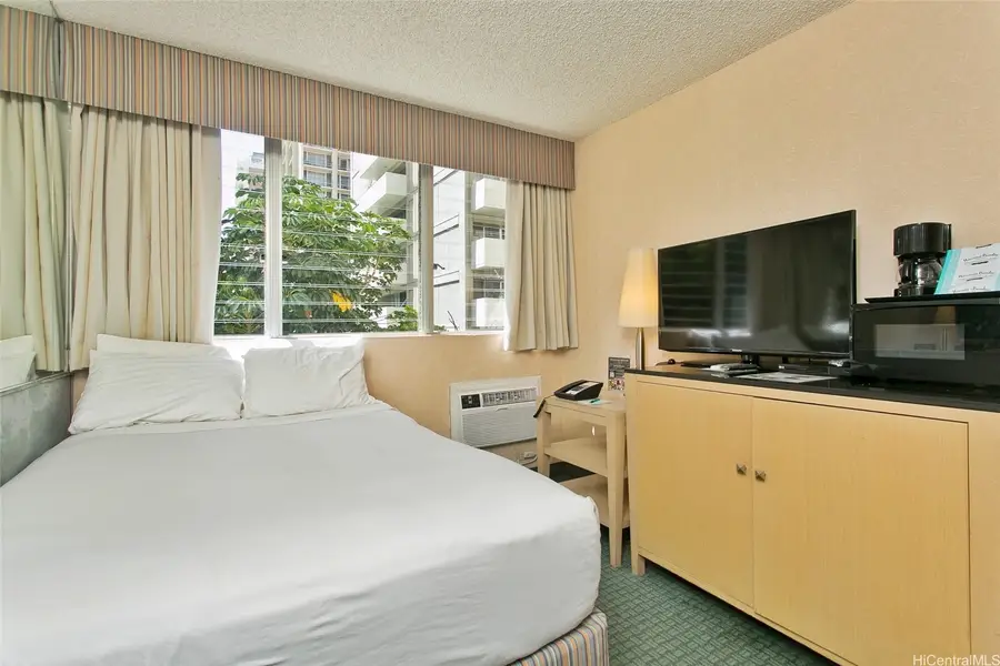 444 Kanekapolei Street #205, Honolulu, HI 96815 - Image #2