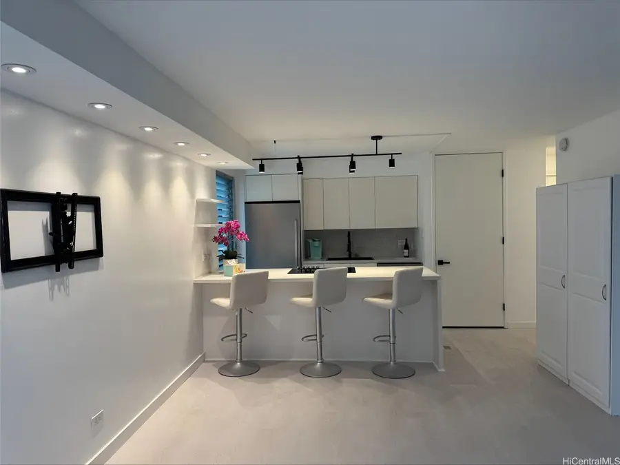 435 Walina Street #304, Honolulu, HI 96815 - Image #2