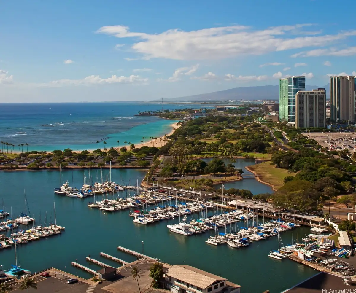 1700 Ala Moana Boulevard #2402, Honolulu, HI 96815 - Image #1