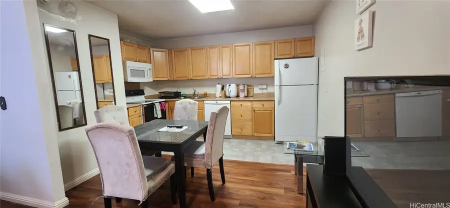 2240 Kuhio Avenue #1006, Honolulu, HI 96815 - #2