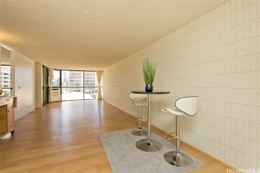 2334 Kapiolani Boulevard #401, Honolulu, HI 96826 - Image #2