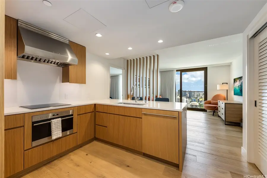 1390 Kapiolani Boulevard #3605, Honolulu, HI 96814 - Image #2