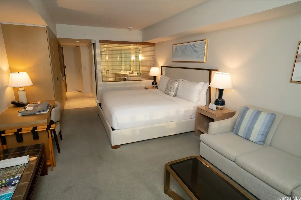 383 Kalaimoku Street #E2112, Honolulu, HI 96815 - Image #1