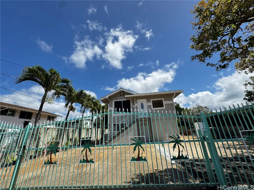 2318 Rose Street, Honolulu, HI 96819 - Image #1