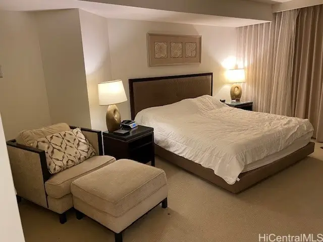 223 Saratoga Road #806, Honolulu, HI 96815 - Image #1