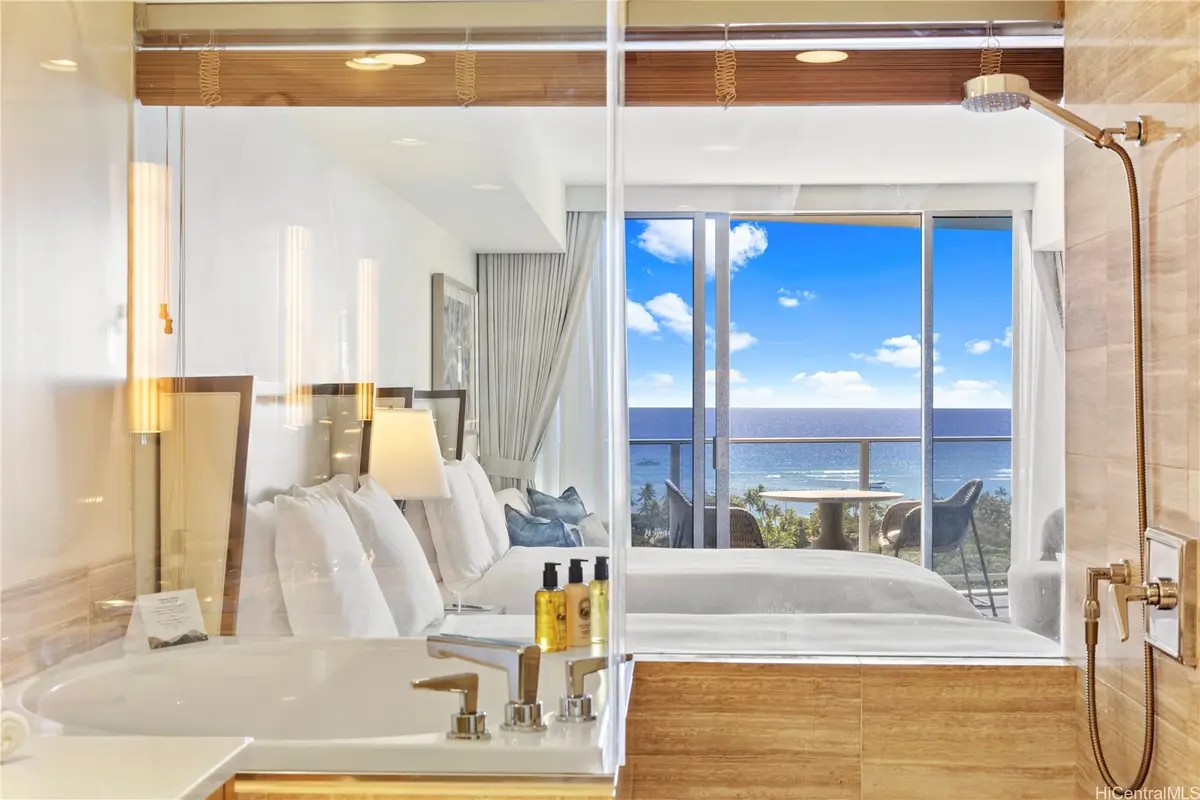 383 Kalaimoku Street #2012, Honolulu, HI 96815 - Image #1