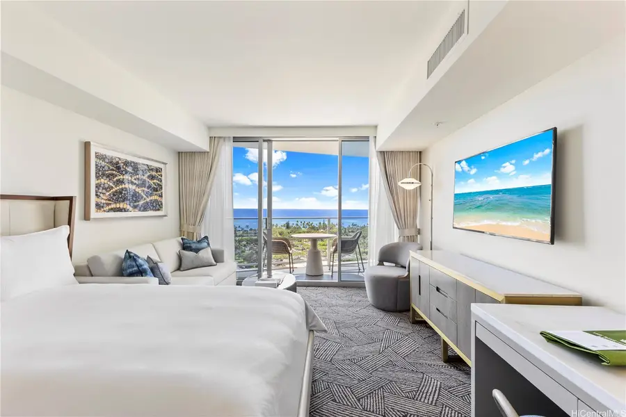 383 Kalaimoku Street #2012, Honolulu, HI 96815 - Image #3