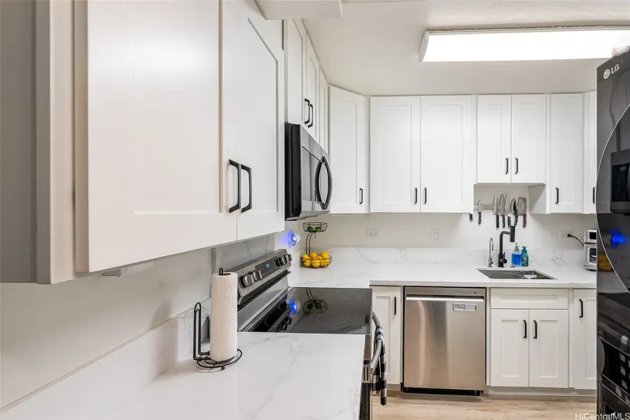 2222 Aloha Drive #104, Honolulu, HI 96815 - #2