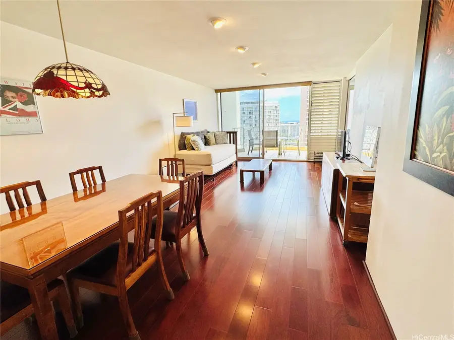 469 Ena Road #2104, Honolulu, HI 96815 - Image #2
