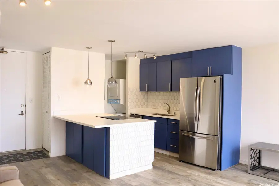 320 Liliuokalani Avenue #902, Honolulu, HI 96815 - Image #2