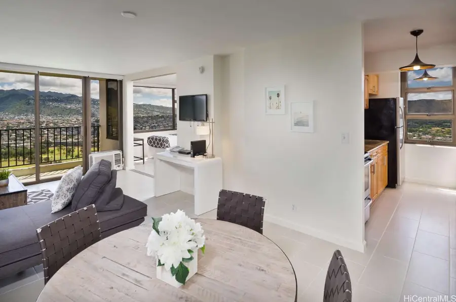 201 Ohua Avenue #Mauka 3513, Honolulu, HI 96815 - Image #2