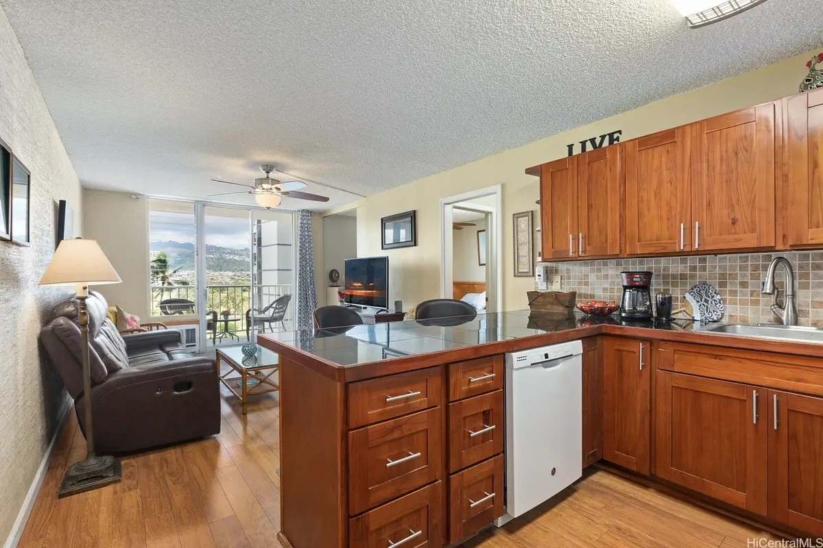 2452 Tusitala Street #908, Honolulu, HI 96815 - Image #1