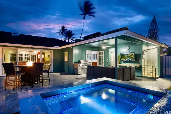 49 Pilipu Place, Kailua, HI 96734