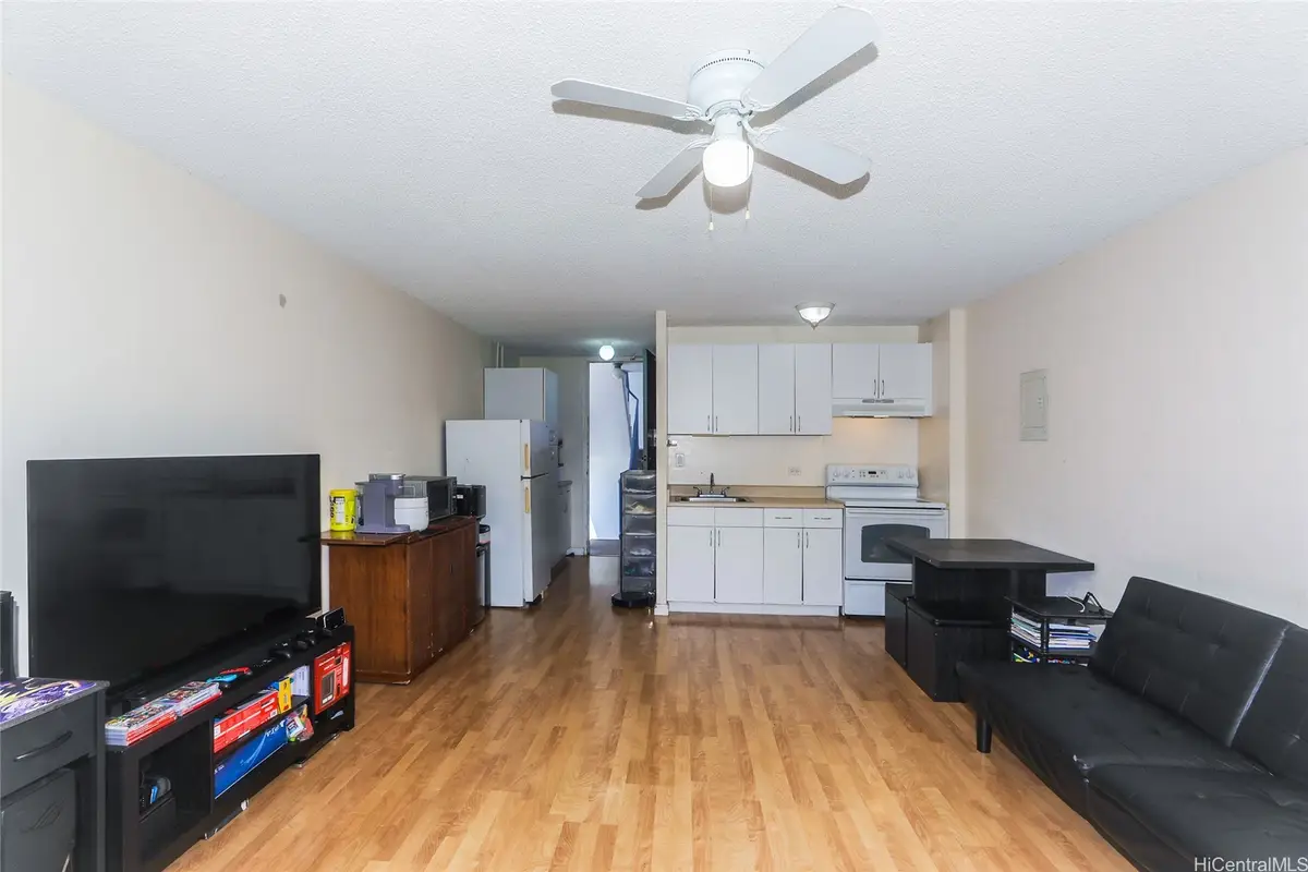 1718 Anapuni Street #205, Honolulu, HI 96822 - Image #1