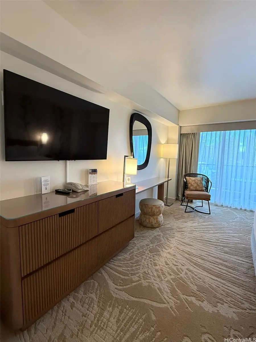 410 Atkinson Drive #2014, Honolulu, HI 96814 - Image #2