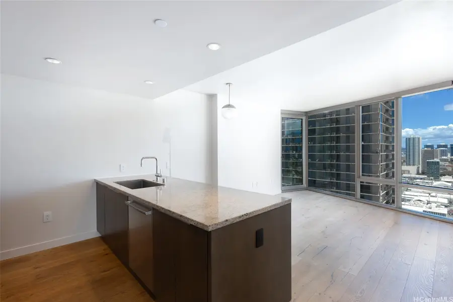 1001 Queen Street #2415, Honolulu, HI 96814 - Image #3