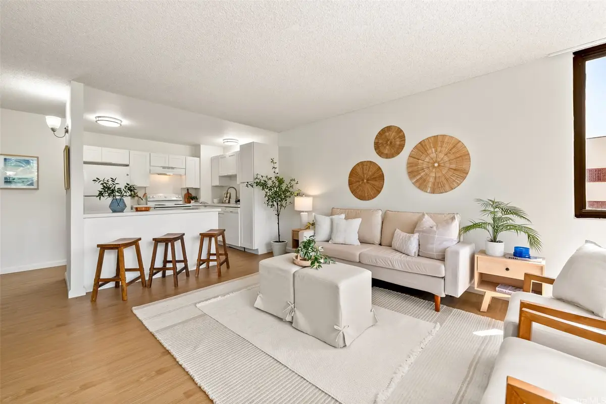 55 S Kukui Street #D214, Honolulu, HI 96813 - Image #1