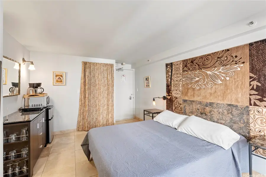 2463 Kuhio Avenue #607, Honolulu, HI 96815 - Image #2