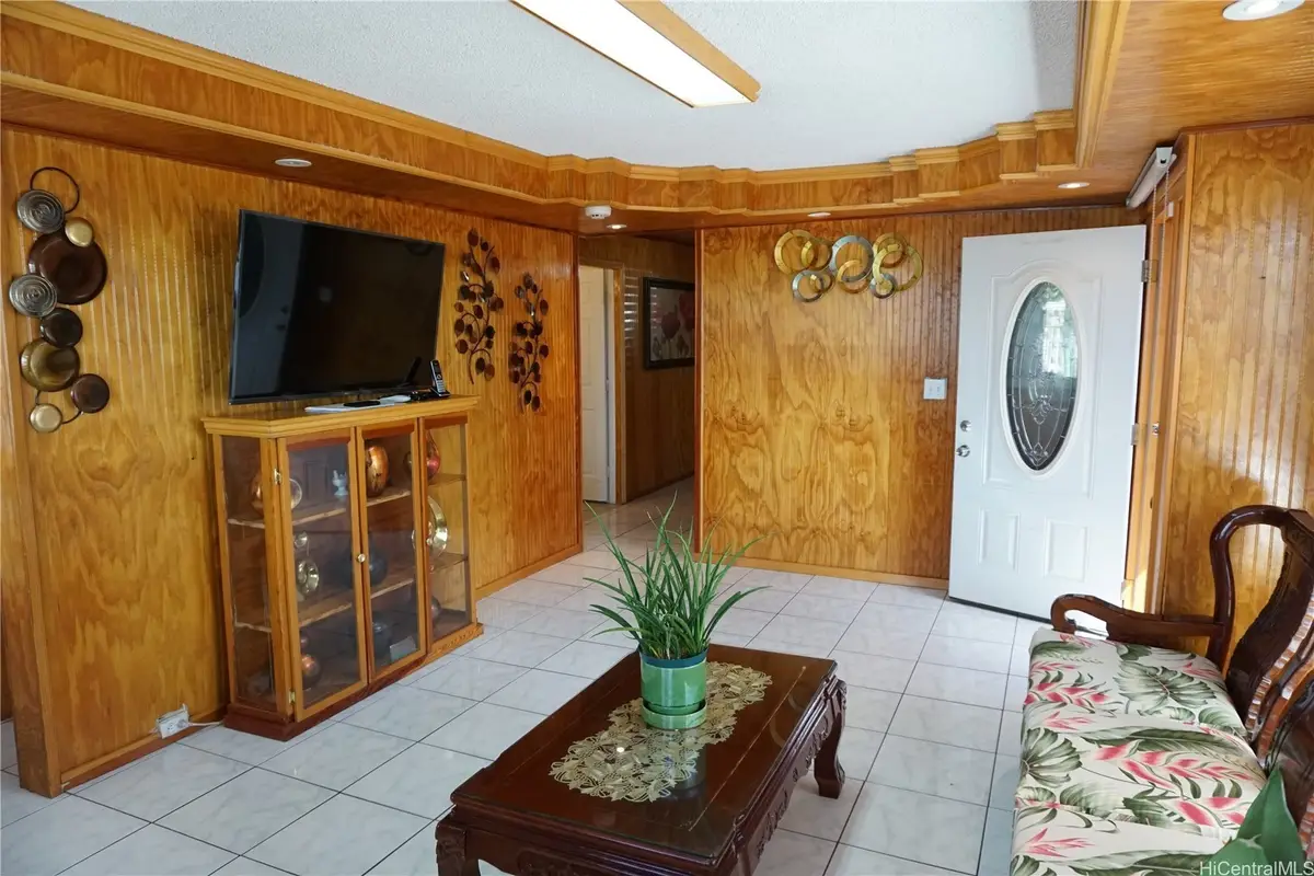 94-350 Kipou Place, Waipahu, HI 96797 - Image #1