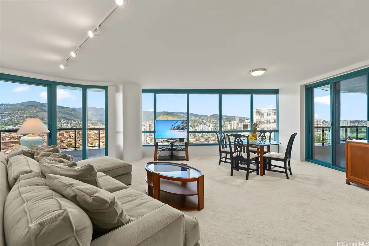 1888 Kalakaua Avenue #2502, Honolulu, HI 96815 - Image #1