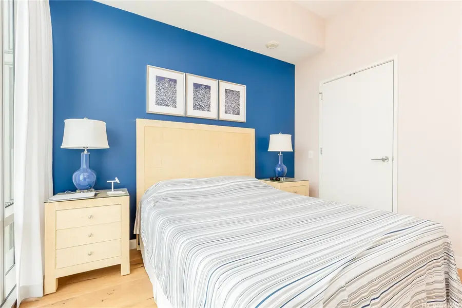 1001 Queen Street #3907, Honolulu, HI 96814 - Image #2