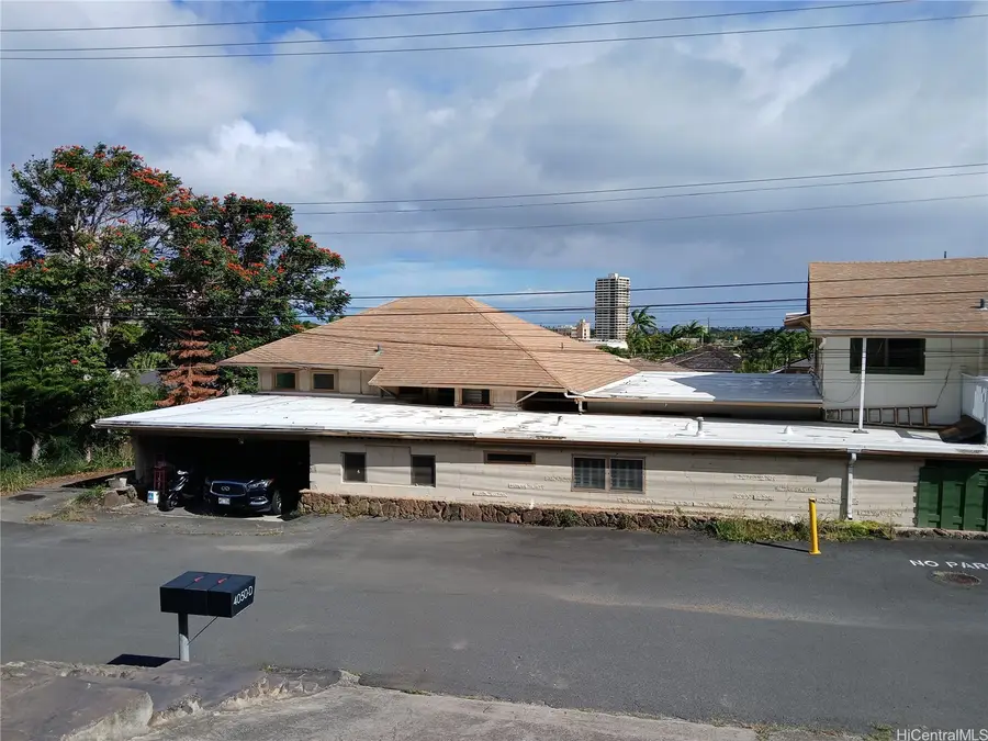 4052 A & B Keanu Street #A & B, Honolulu, HI 96816 - Image #3