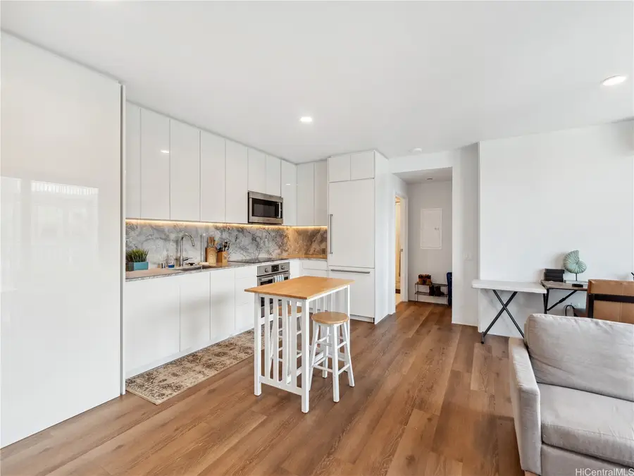 987 Queen Street #4112, Honolulu, HI 96814 - Image #2