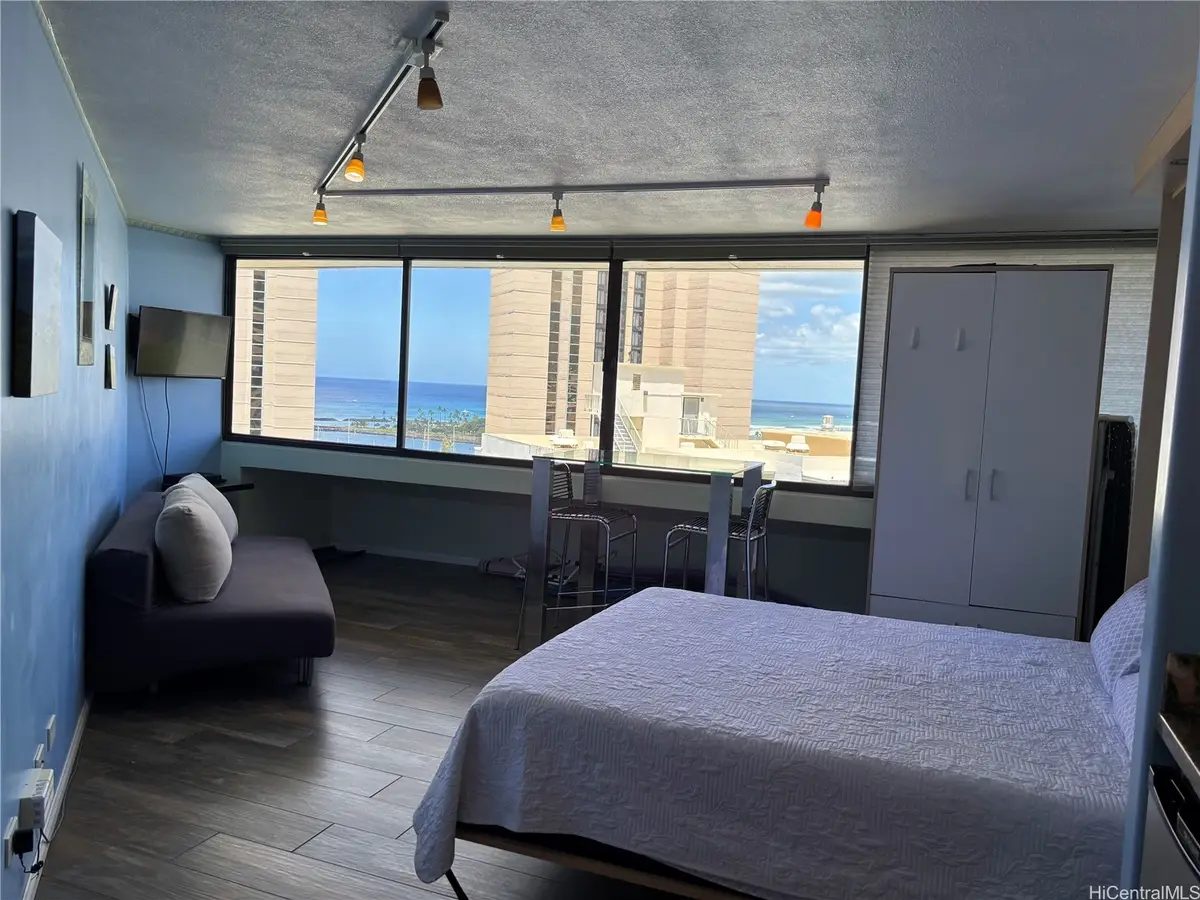 1700 Ala Moana Boulevard #2001, Honolulu, HI 96815 - Image #1