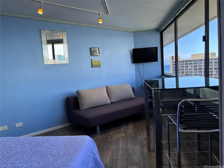 1700 Ala Moana Boulevard #2001, Honolulu, HI 96815 - Image #2