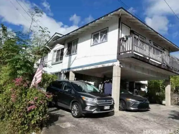 1731 Aupuni Street #1, Honolulu, HI 96817