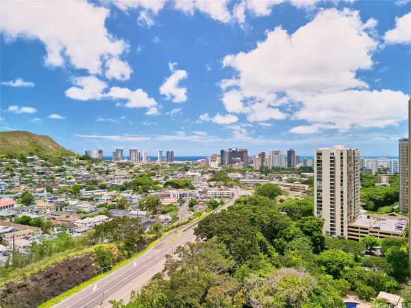 55 S Judd Street #2206, Honolulu, HI 96817