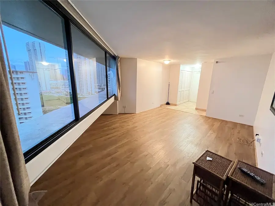 1700 Ala Moana Boulevard #1702, Honolulu, HI 96815 - Image #3