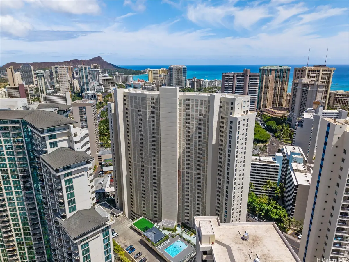 469 Ena Road #1111, Honolulu, HI 96815 - Image #1