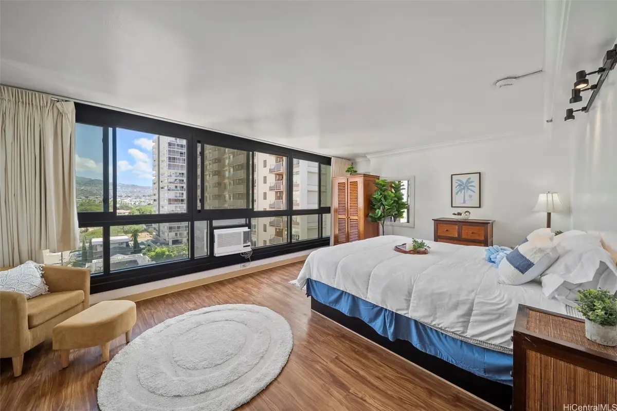 134 Kapahulu Avenue #822, Honolulu, HI 96815 - Image #1