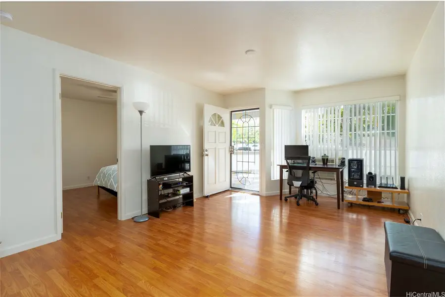 239 Mananai Place #54F, Honolulu, HI 96818 - Image #3