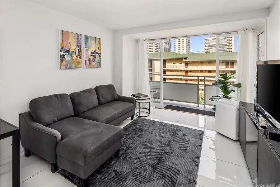 445 Kaiolu Street #704, Honolulu, HI 96815 - Image #2