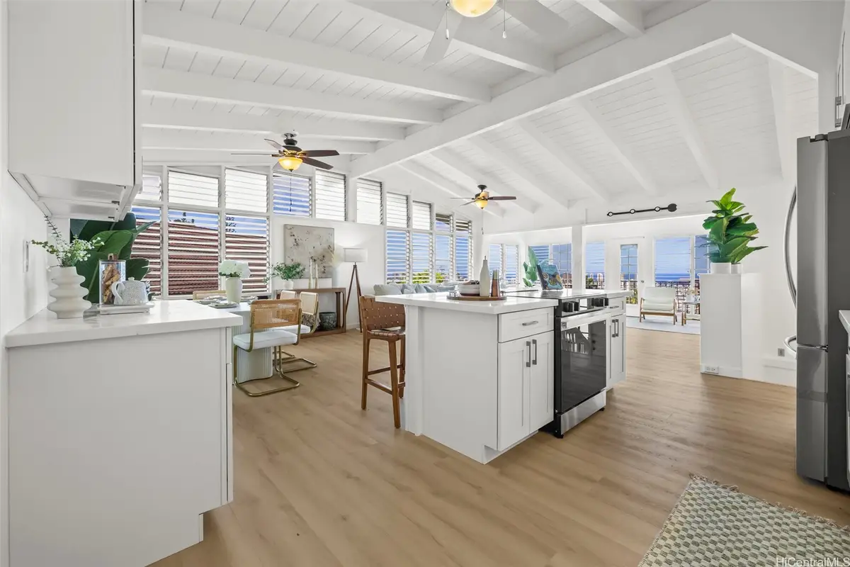 2325 Round Top Drive, Honolulu, HI 96822 - Image #1