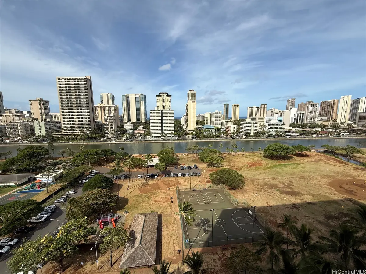 500 University Avenue #1611, Honolulu, HI 96826 - Image #1